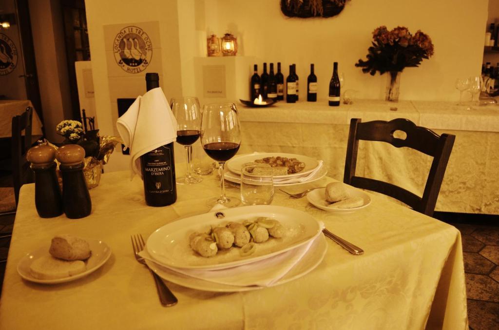Hotel Locanda Le Tre Oche Molina di Ledro Kültér fotó